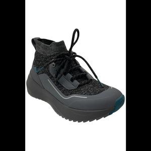Vessi Black and Gray Men's Sneakers